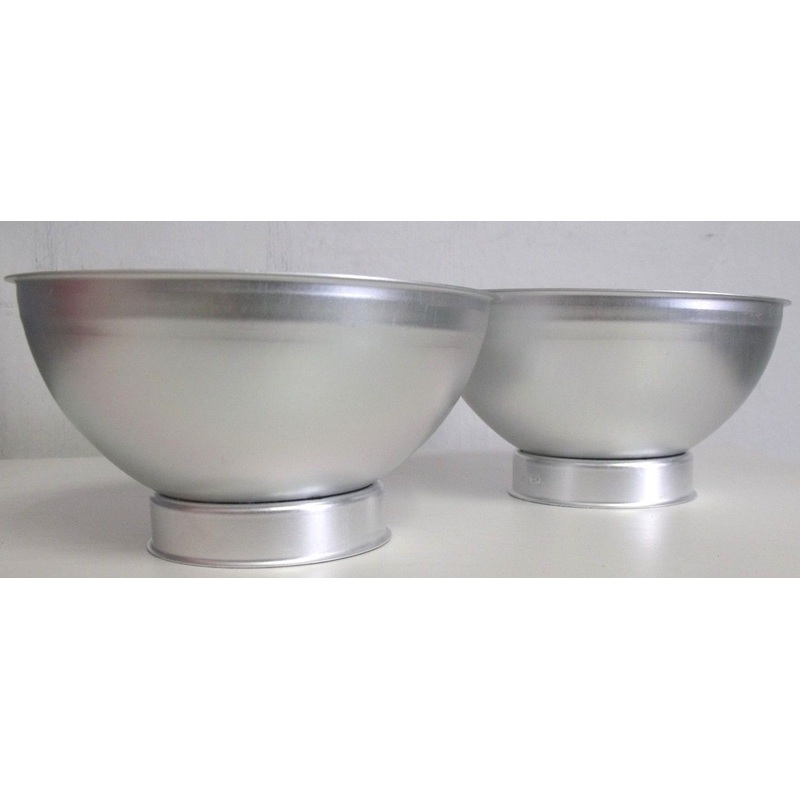 Cobble Creek 5982 3-d Ball Cake Pan Mold