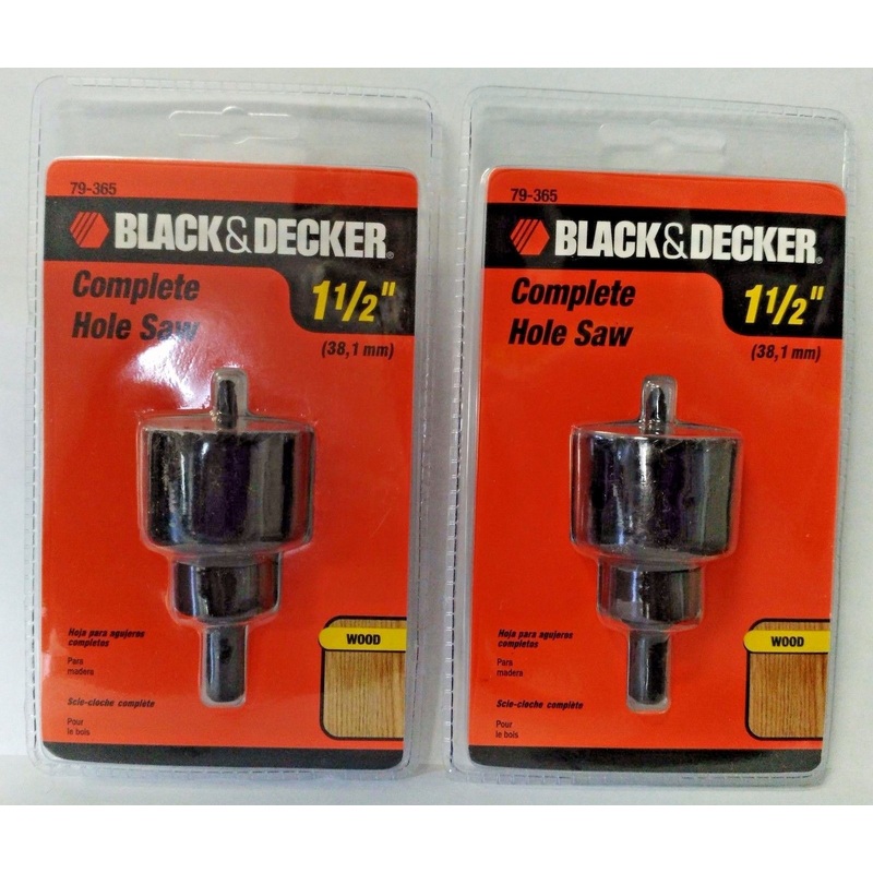 Black & Decker 79-365 1-1/2" Hole Saw With Mandrel 2PKS